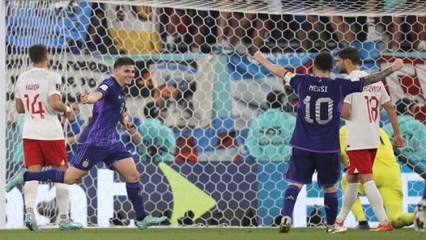 Argentina derrota a Polonia y clasifica a octavos del Mundial