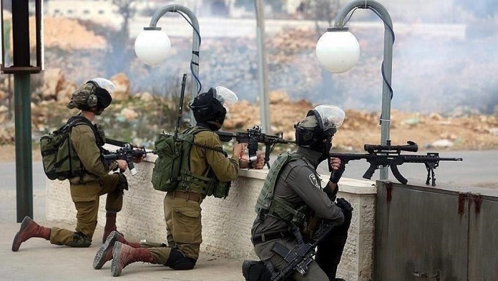 Este lunes fuerzas de ocupación israelíes arrestaron a dos adolescentes palestinos en la ciudad ocupada de Jerusalén.