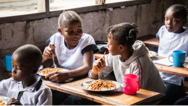 Unesco denuncia deficiencias de la alimentación escolar mundial