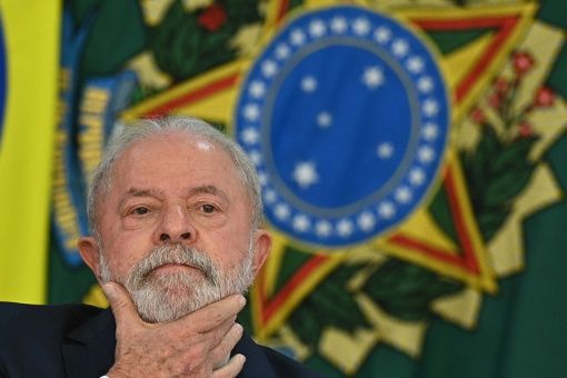Presidente Lula continúa cruzada contra redes sociales en Brasil