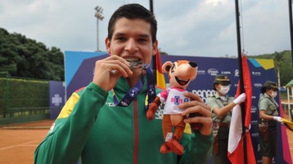 Tenista boliviano hace historia al pasar a la final de Roland Garros