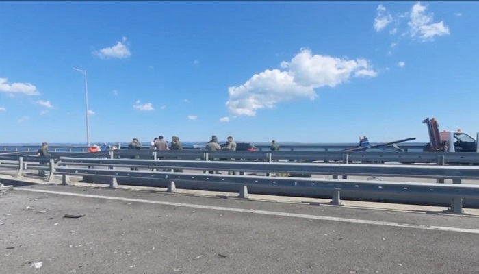 La jornada anterior, en el puente de Crimea, como resultado de la explosión ocurrida en la madrugada de este 17 de julio, un matrimonio de la ciudad de Bélgorod perdió la vida.