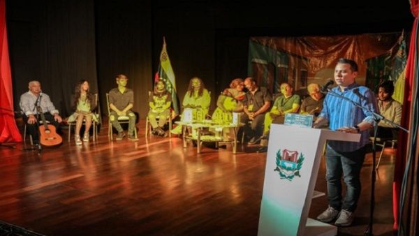 Venezuela celebra festival de poesía en el estado Anzoátegui