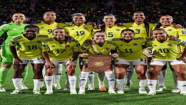 Colombia avanza a octavos de Mundial de fútbol femenil