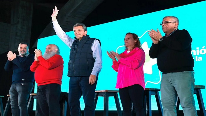 El candidato Sergio Massa prometió que de ser electo presidente seguirá trabajando por recuperación del poder adquisitivo de los argentinos.