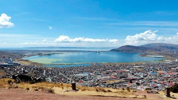 Alertan que niveles del lago Titicaca descienden progresivamente