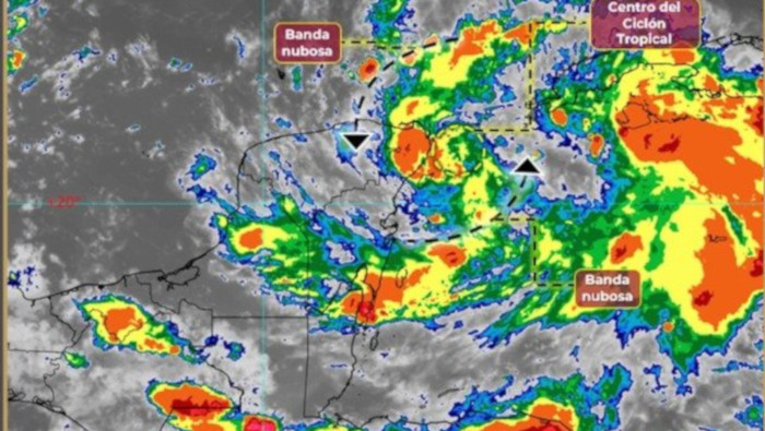 La Conagua alertó que la depresión tropical Diez generará lluvias puntuales torrenciales en Quintana Roo e intensas en zonas de Campeche y Yucatán.