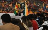 Como ministro de Economía entre 2006 y 2019, Arce dirigó  en Bolivia un cambio hacia la "bolivianización", que busca la desdolarización del sistema económico y financiero para evitar dependencias externas.