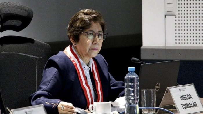 A juicio de Tumialán y otros expertos, la investigación sumaria es una represalia contra la JNJ por investigar irregularidades cometidas por la fiscal de la Nación, Patricia Benavides, con quien se identifican sectores de centro-derecha en el Parlamento.