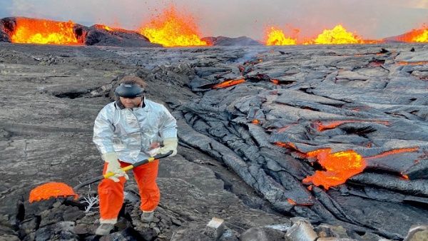Entra en erupción el volcán Kilauea en Hawái, EE.UU.