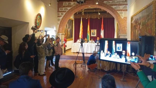 Unesco declara Patrimonio Cultural la festividad boliviana de Ch’utillos