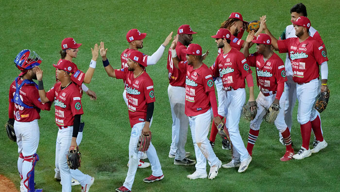Los Federales de Chiriquí lograron su tercer triunfo, al vencer por marcador de 6 carreras por 3 a los Gigantes de Rivas de Nicaragua.