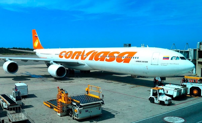 A plane from the Venezuelan company CONVIASA.