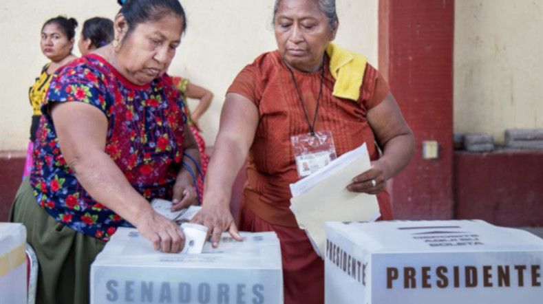 Celebran elecciones federales en México