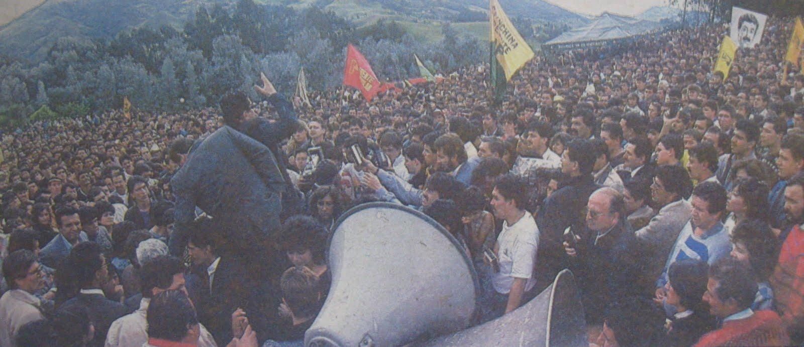 Funeral de Bernardo Jaramillo Ossa, 1990.